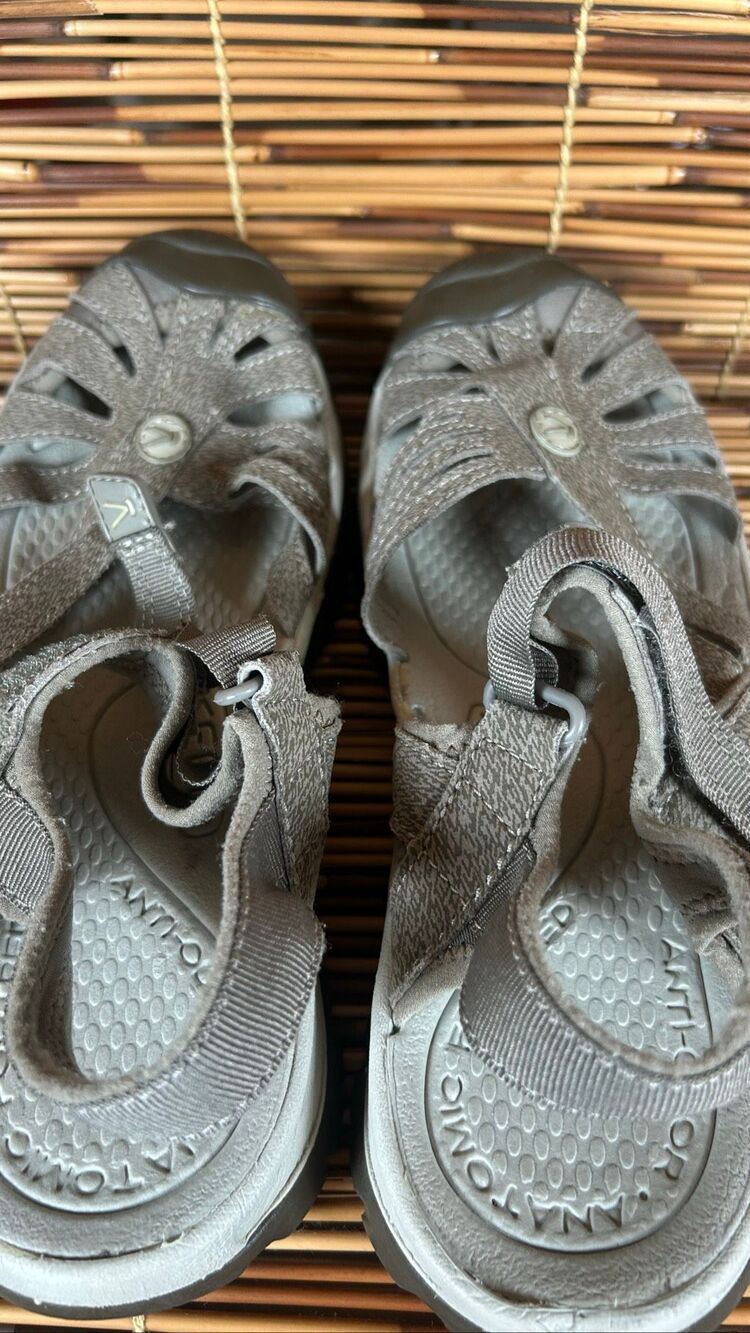 KEEN Women's Rose Outdoor Adventure Sandals Shoes size 9.5 - Picture 5 of 6